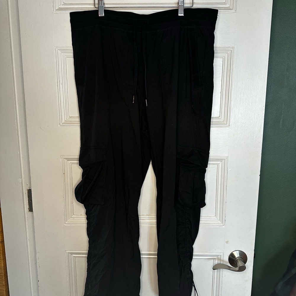 Lululemon Dance Studio Relaxed Cargo Pant